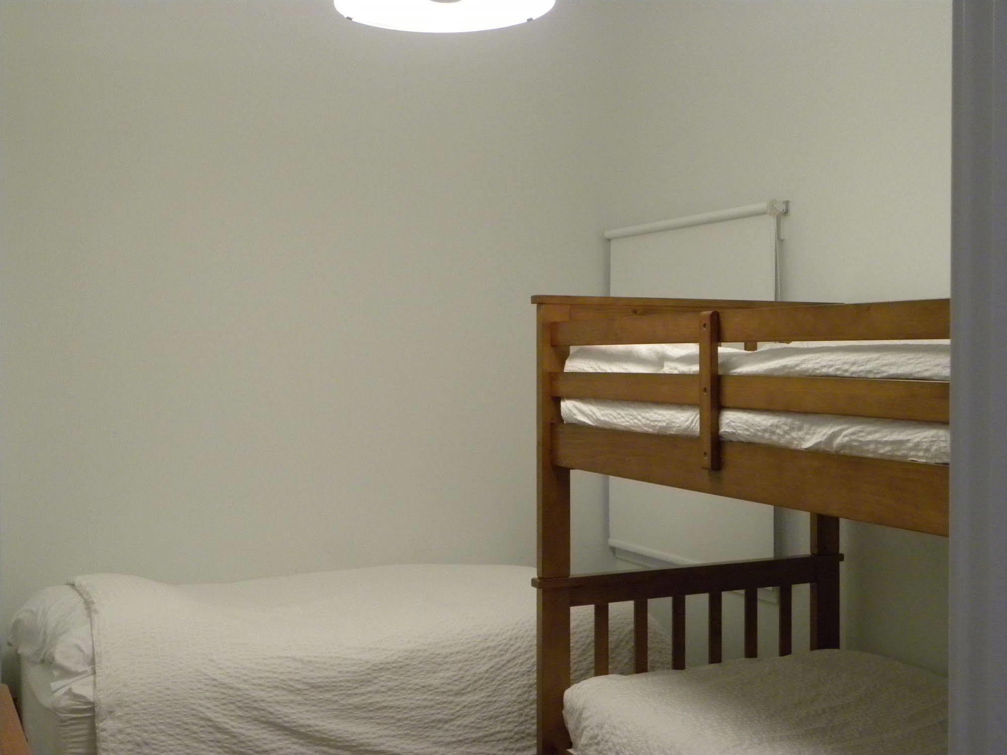 Fireweed Motel Смитерс Экстерьер фото